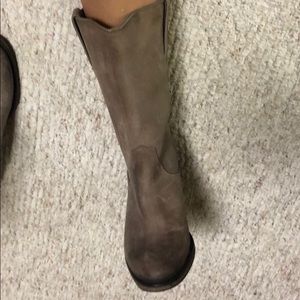 Frye Boots (NEVER WORN)
